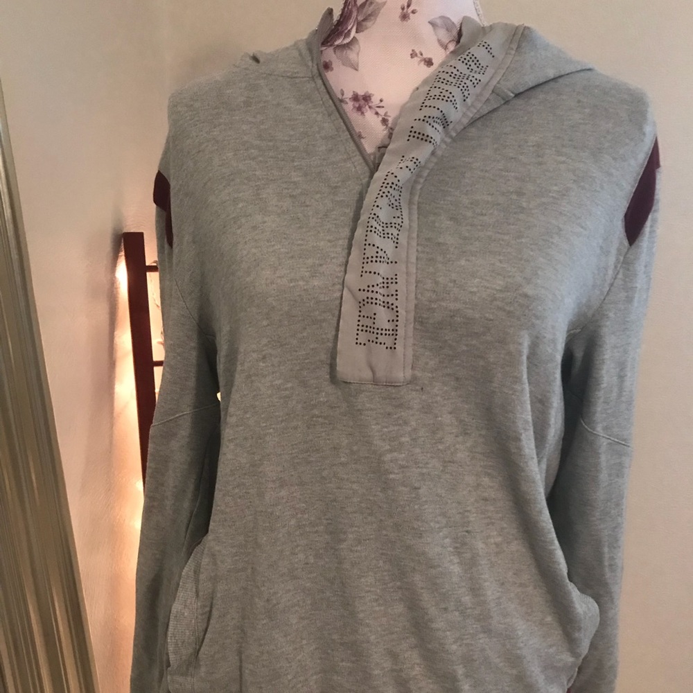 Vintage Armani Exchange Sweatshirt